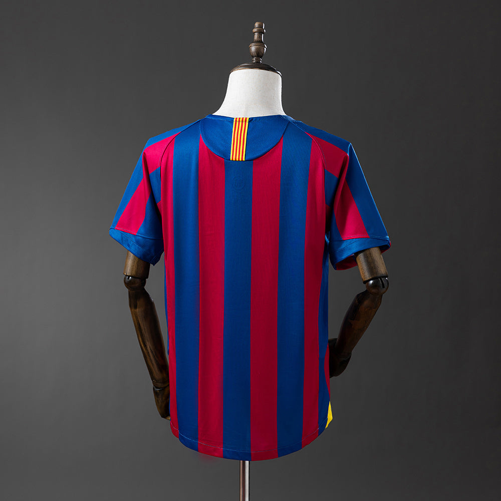 Barcelona 05/06 Home Retro Jersey